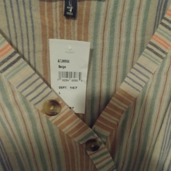 Planet Gold Striped detail Top NWT L - Picture 4 of 4